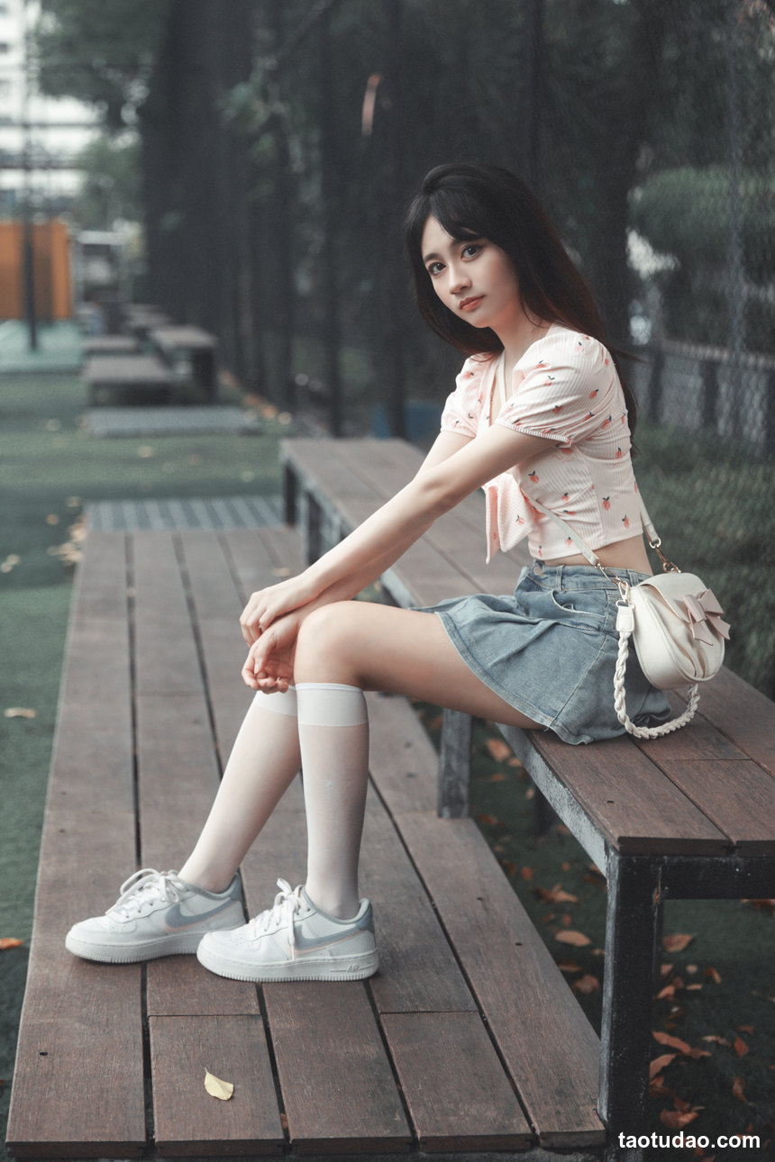 图片[4]-[YITUYU艺图语]2022.10.19 秋日限定女孩 林林[40+1P／348MB]-绅士图