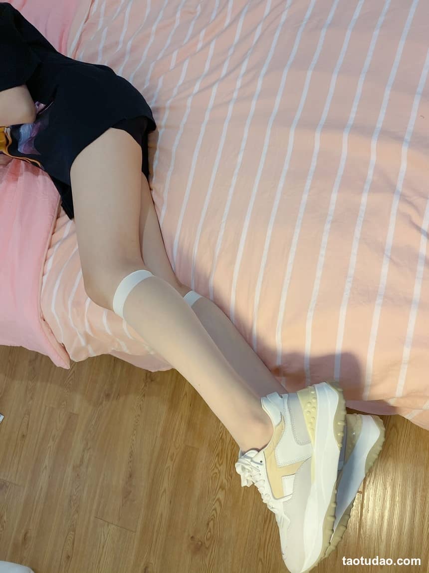 图片[2]-软妹小九九[July芝岚] – 黑与白 [20P／11MB]-绅士图