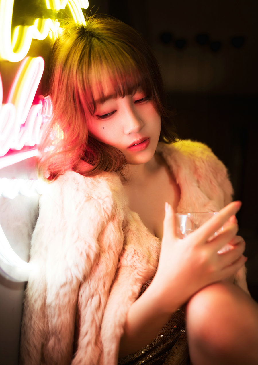 / YALAYI雅拉伊 / 2021.01.13 No.753 独自买醉 虞艺 / 45P400MB / 机构-艺库