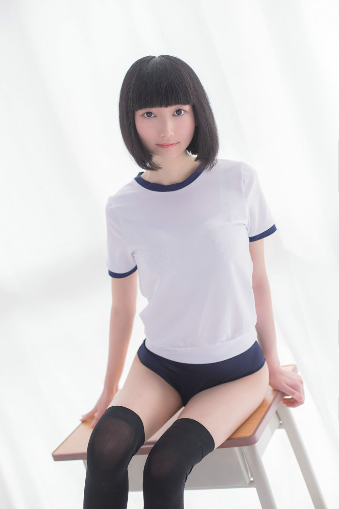 / 轻兰映画 /写真 SPL.003 妹妹头少女的体操服 / 53P1V-610MB / 美少女丝足-绅士图