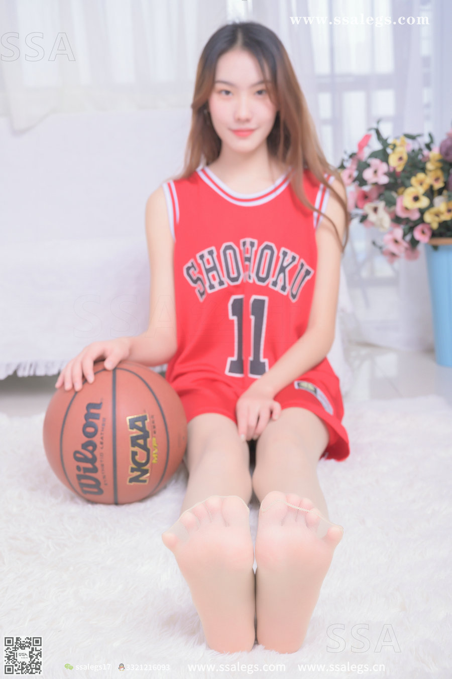 / SSA丝社 /超清写真 No.325 素素小姐姐放假在家穿丝袜陪你玩篮球(下) / 127P-1.38G / 丝袜丝足-绅士图