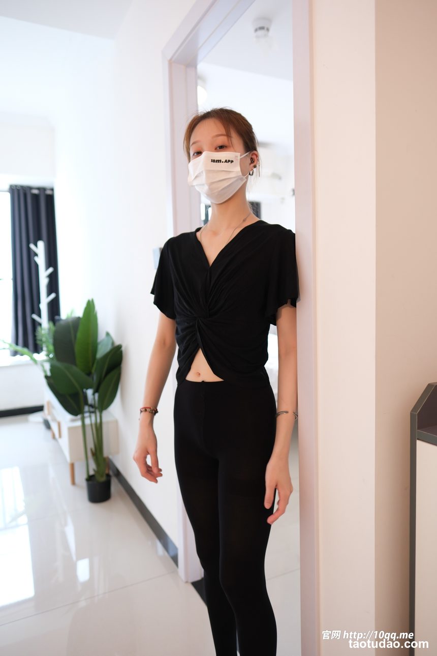 图片[2]-[ROSI口罩系列]2024.07.10 NO.2950[51+1P／36MB]-绅士图