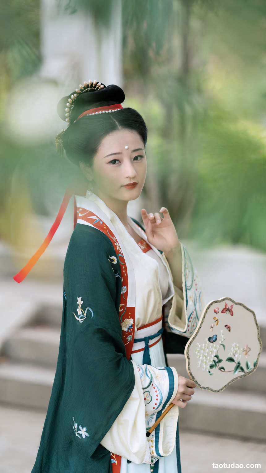 图片[3]-[YITUYU艺图语]2023.01.05 清平乐 谨言JINYAN99[23+1P／113MB]-艺库