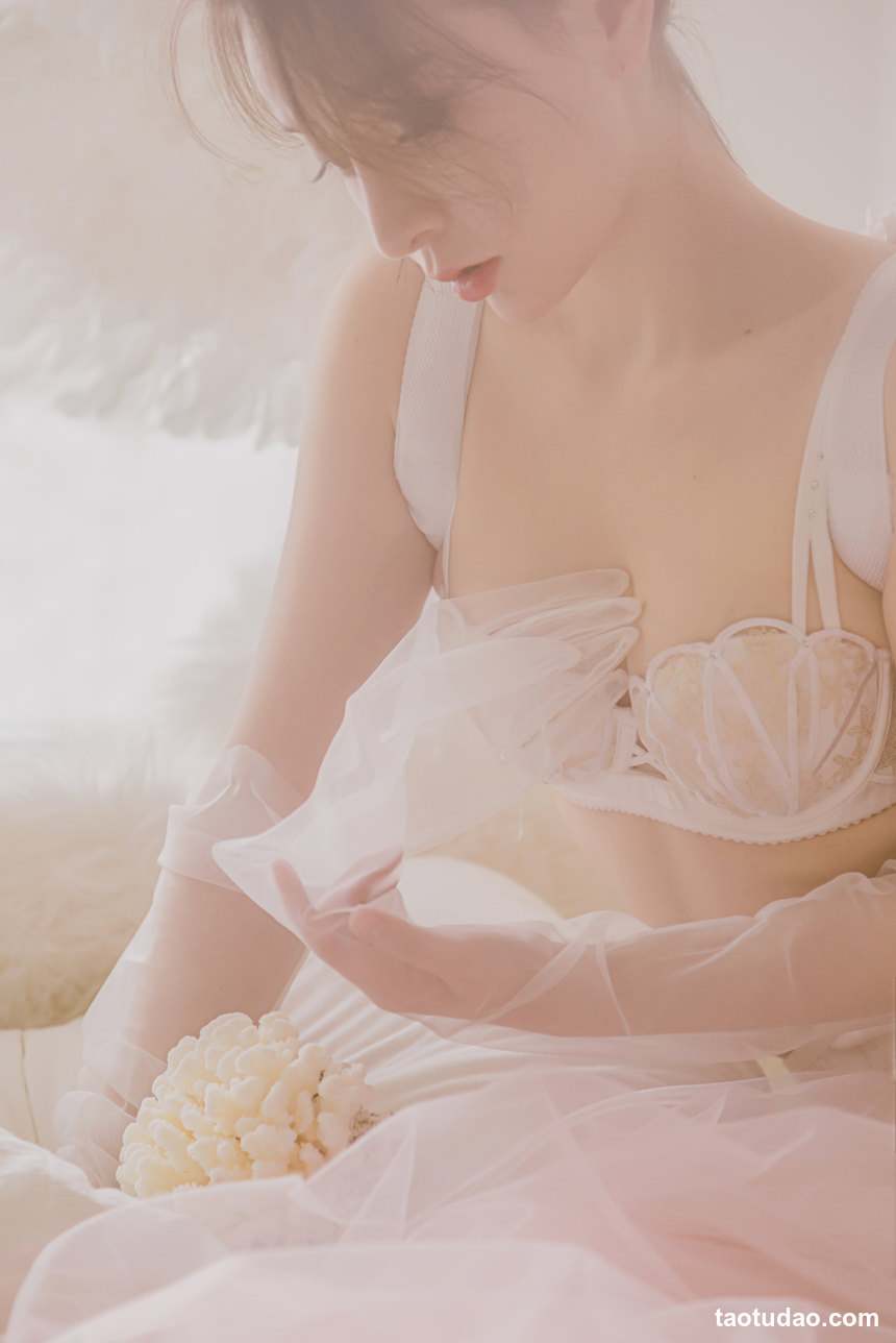 图片[3]-[YITUYU艺图语]2022.11.01 天使 荔枝蜜ko[20+1P／245MB]-绅士图