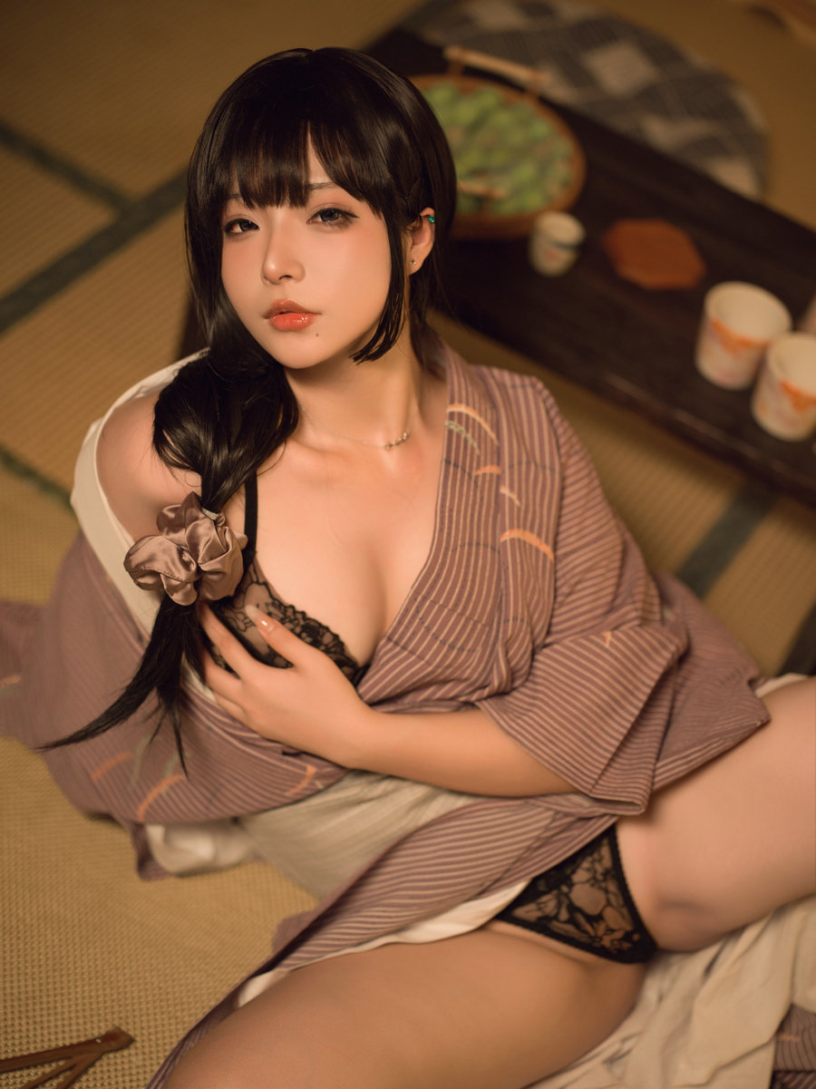 yuuhui玉汇 - 独居的寡姐 / 132P1V-1.35GB / cos萌妹-绅士图