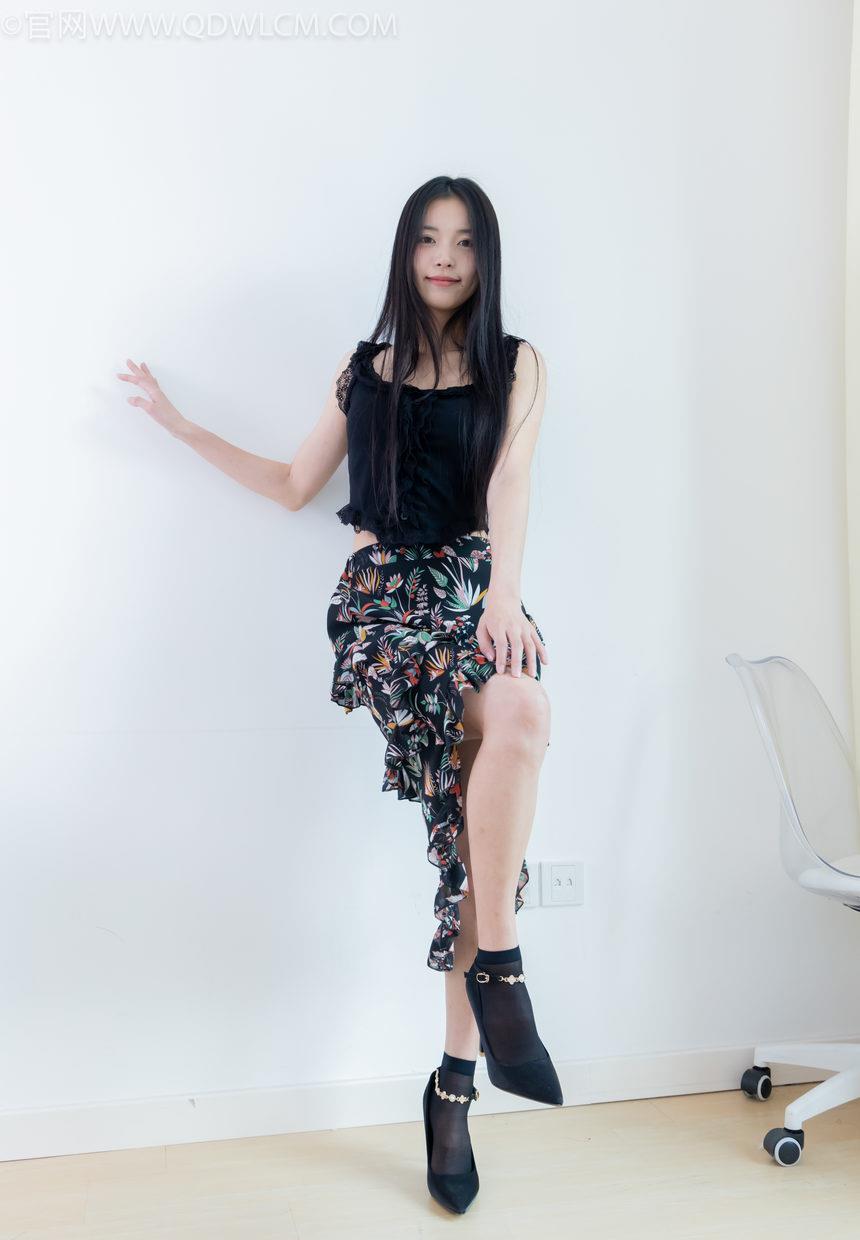 图片[2]-物恋传媒 No.2332 茯苓-短靴、短黑丝、裸足 [184P1V-5.06GB]-艺库