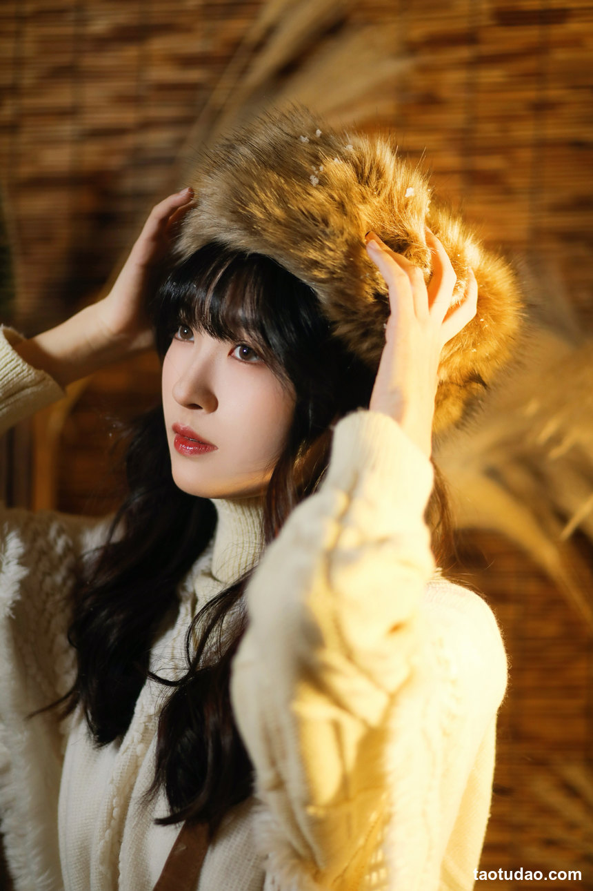 图片[4]-[YITUYU艺图语]2022.12.17 木屋的暖冬 忍海部[28+1P／265MB]-绅士图