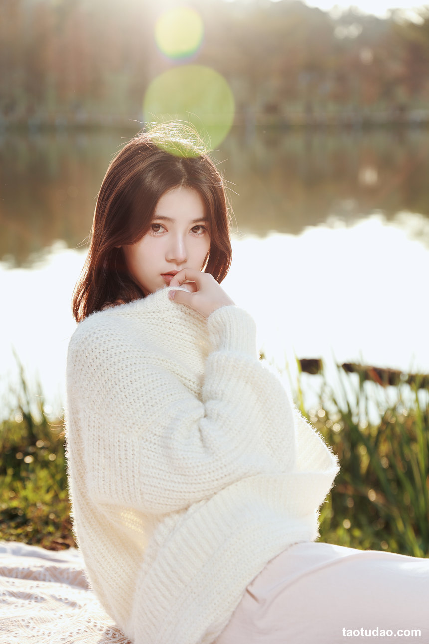 图片[2]-[YITUYU艺图语]2022.07.13 温柔的光与你 诗诗[42+1P／284MB]-绅士图