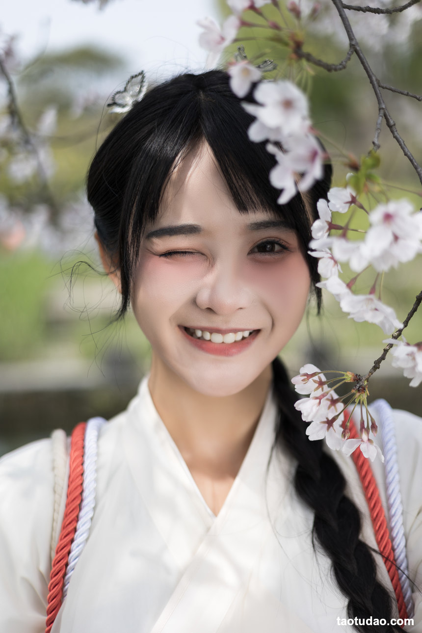 图片[3]-[YITUYU艺图语]2022.06.11 四月如你 杨馥羽[39+1P／433MB]-绅士图