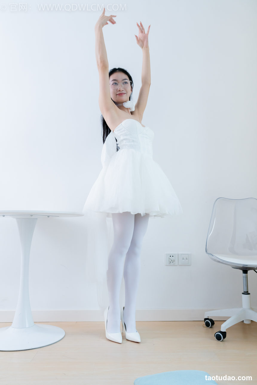 图片[2]-物恋传媒 NO.2233 小影-小影-高跟鞋、厚白丝[150P-1V-4.35G]-绅士图