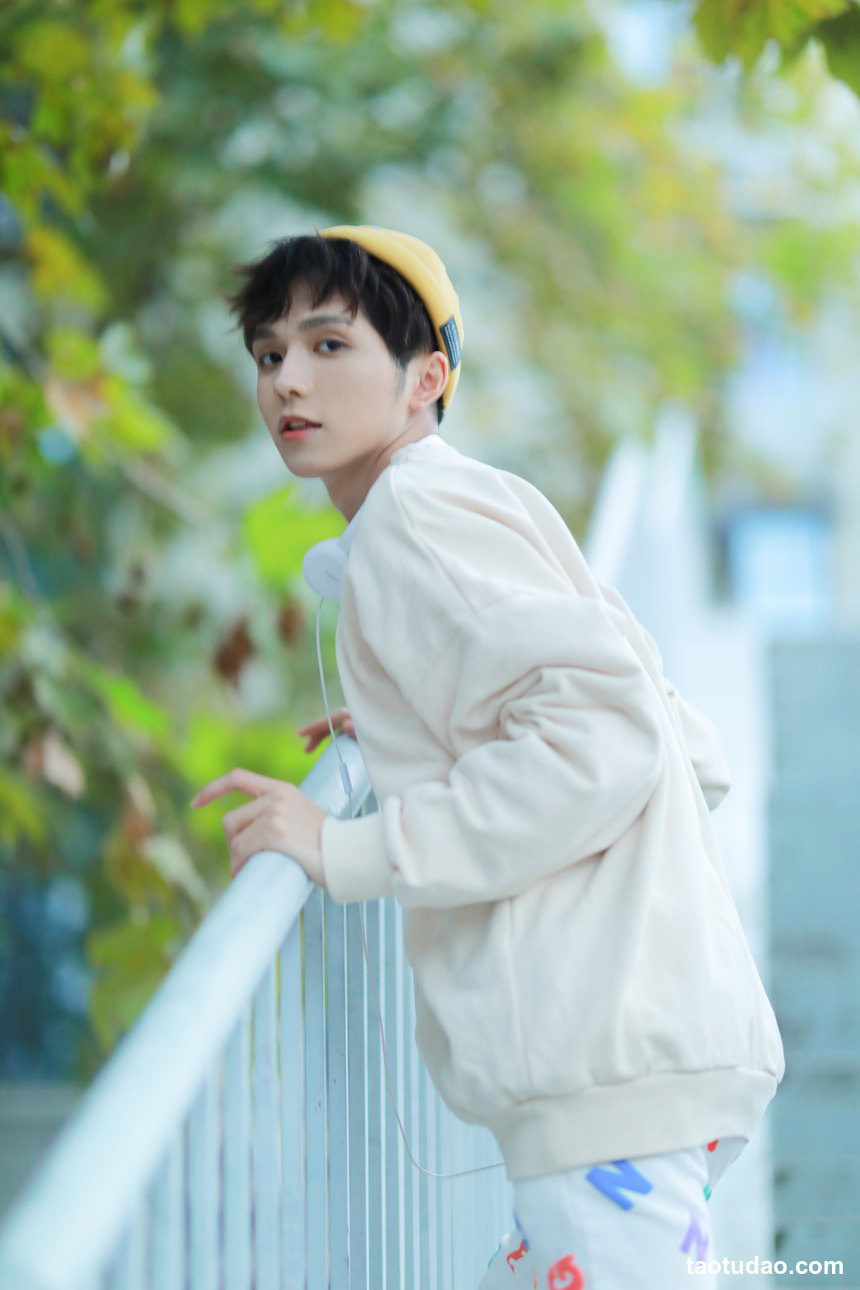 图片[4]-[YITUYU艺图语]2022.07.28 小小少年  _也比大熊_[21+1P／247MB]-绅士图