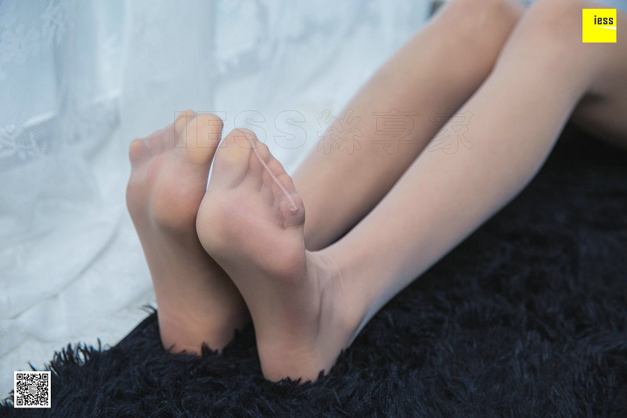 IESS异思趣向 - 模特：美子《窗台发呆的美子》/ 96P-37MB / 机构-艺库