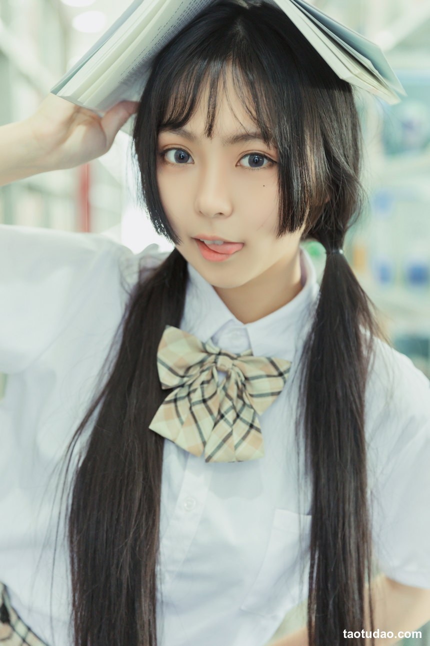 图片[4]-[YITUYU艺图语]2022.08.11 毕业季 阡墨红尘[30+1P／426MB]-绅士图