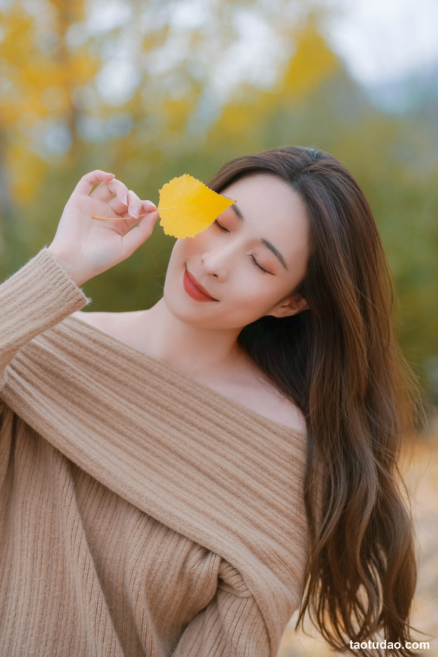 图片[2]-[YITUYU艺图语]2022.12.10 叶落知秋 阿音[25+1P／467MB]-绅士图