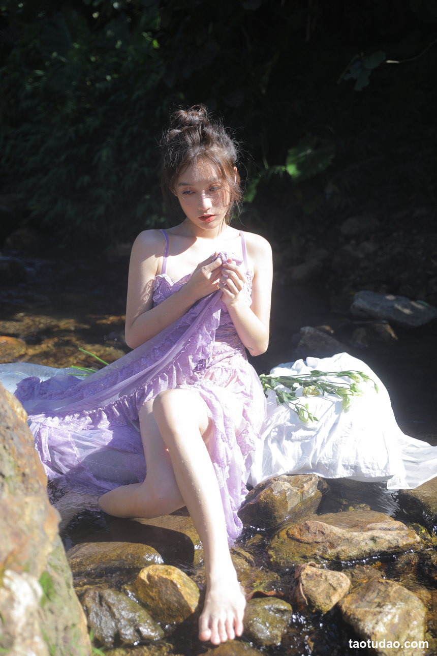 图片[4]-[YITUYU艺图语]2022.09.06 小溪水写真 栗子[20+1P／72.3MB]-绅士图