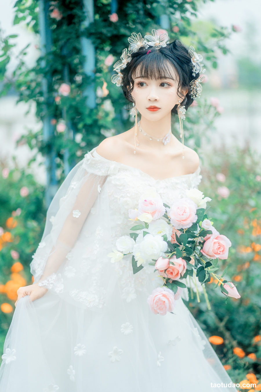 图片[4]-[YITUYU艺图语]2023.02.23 浪漫之花 绮罗生的小苏苏[24+1P／400MB]-绅士图