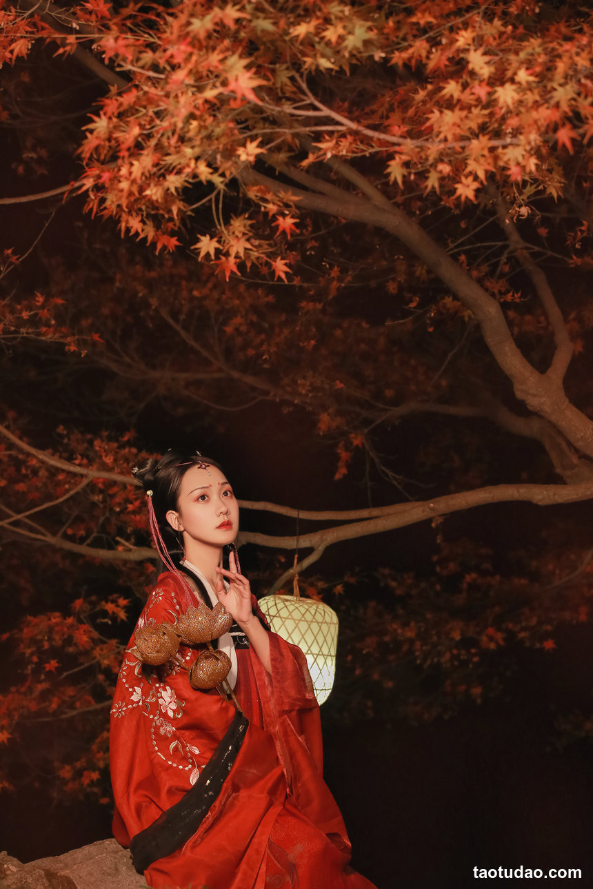 图片[4]-[YITUYU艺图语]2022.10.25 花开海上 兔子Zzz不吃胡萝卜[28+1P／194MB]-绅士图