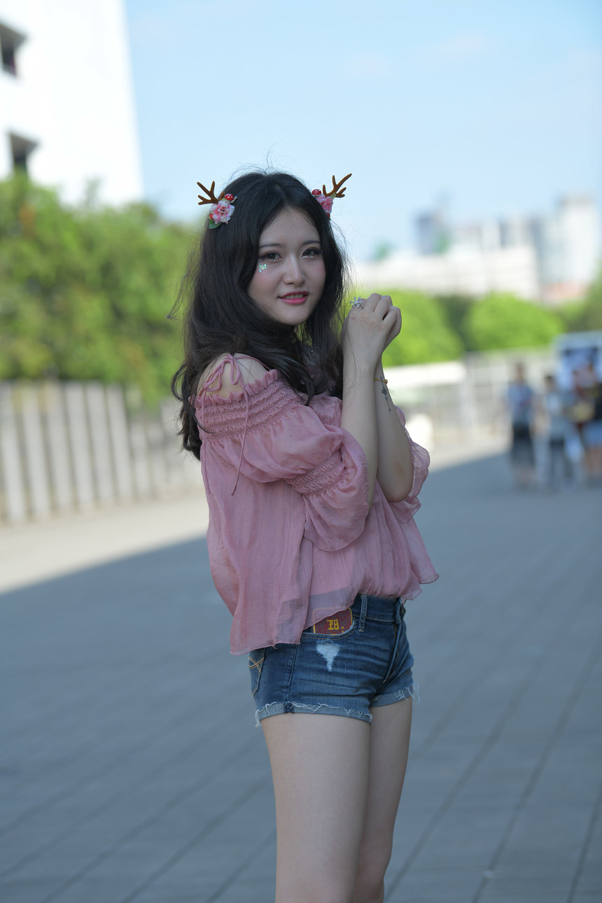 图片[2]-精选街拍作品 NO.0042 粉色衣服热裤可爱女孩高清原图[81P／75.8MB]-绅士图