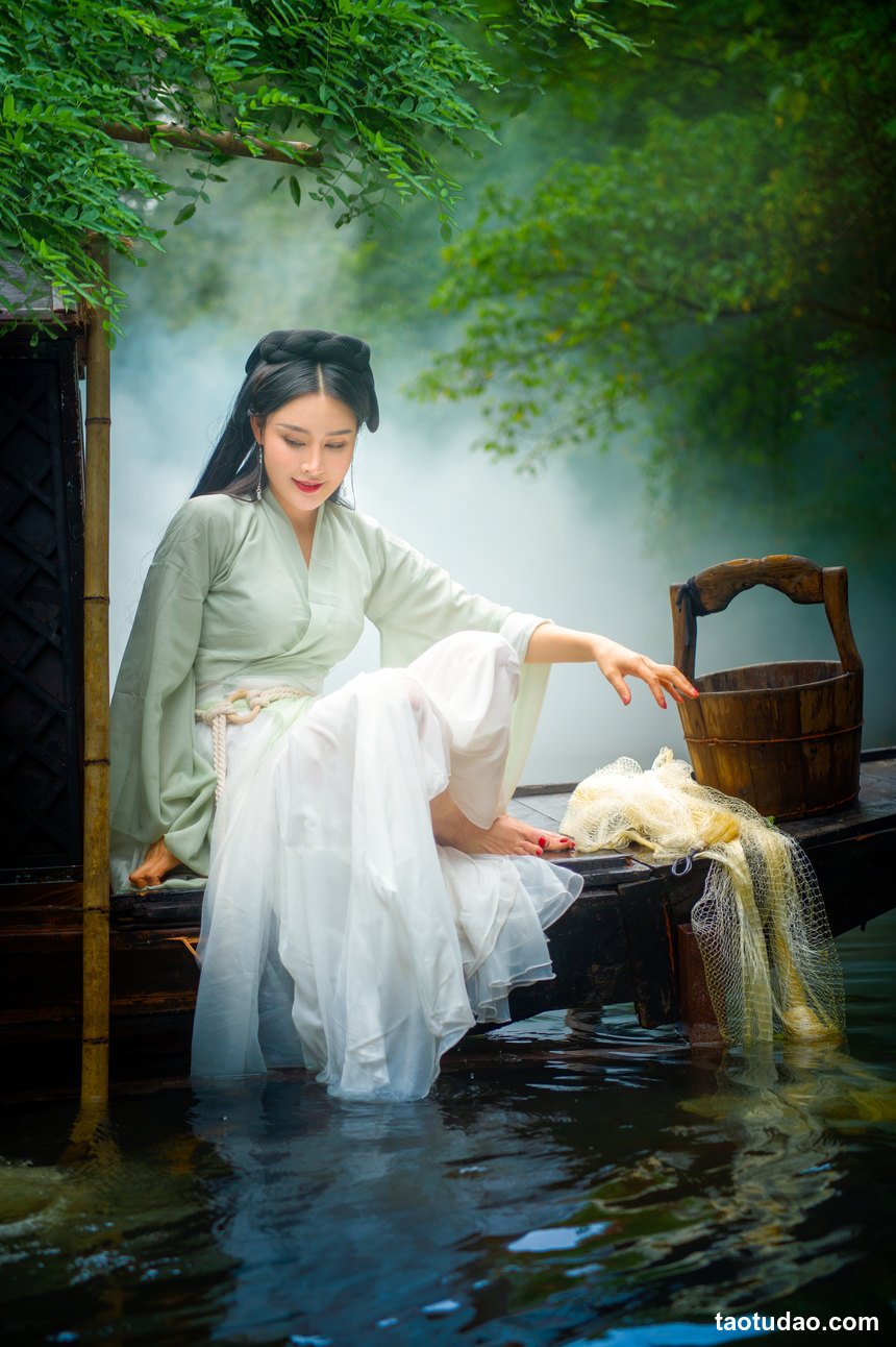 图片[3]-[YITUYU艺图语]2022.09.15 湖心雾渔 敏敏[27+1P／314MB]-绅士图