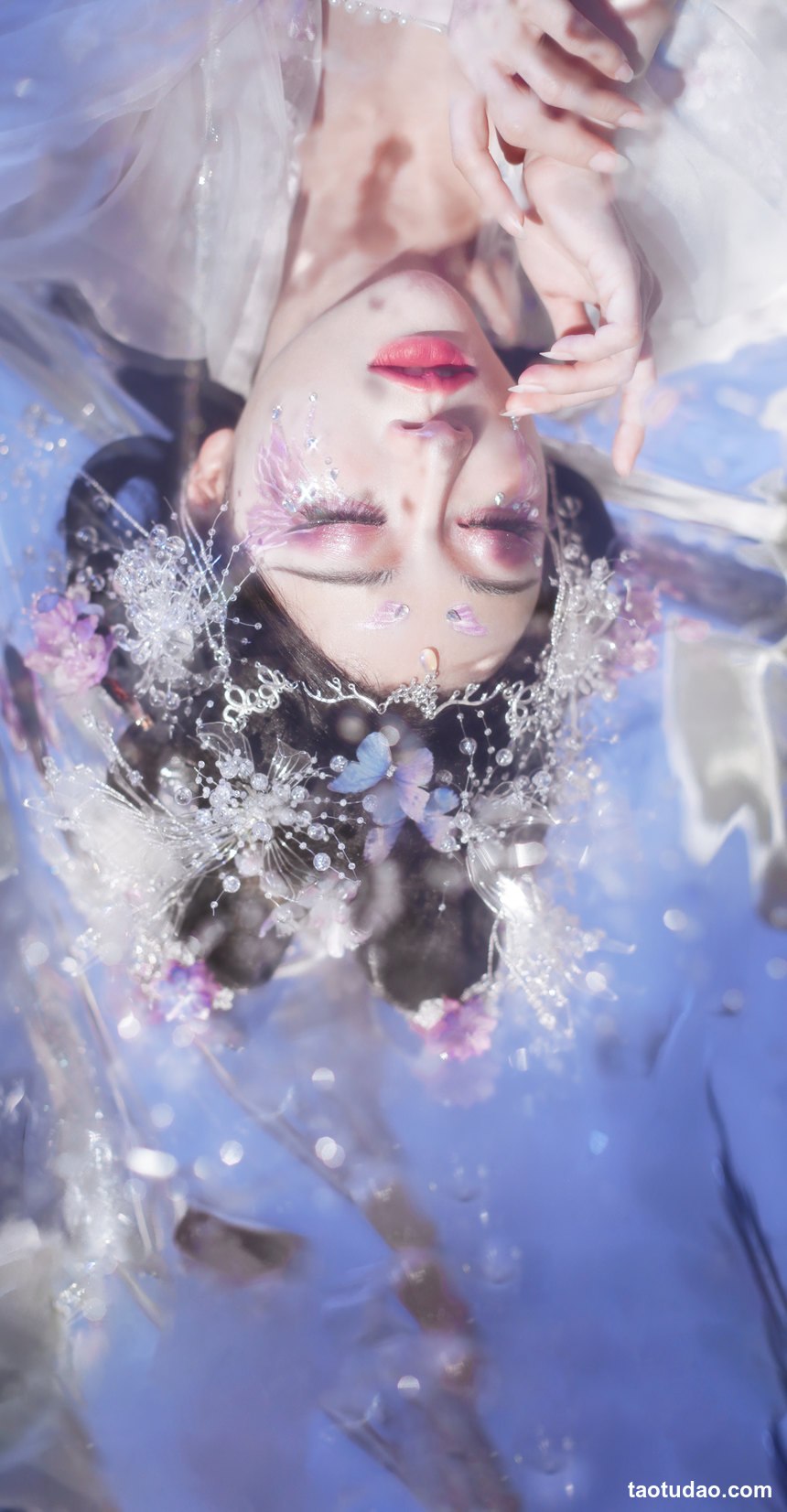 图片[3]-[YITUYU艺图语]2022.06.02 去拥抱一夏天的风 万粘青[29+1P／262MB]-绅士图