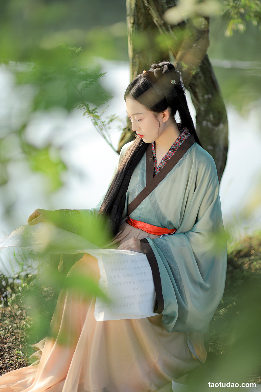 图片[4]-[YITUYU艺图语]2022.02.01 人间四月天 芯轶[23+1P／261MB]-绅士图