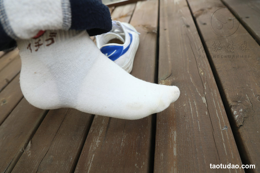 图片[4]-[誉铭传媒]袜足摄影 2019年《2月会员专享作品》[145P+1V／1.35GB]-绅士图