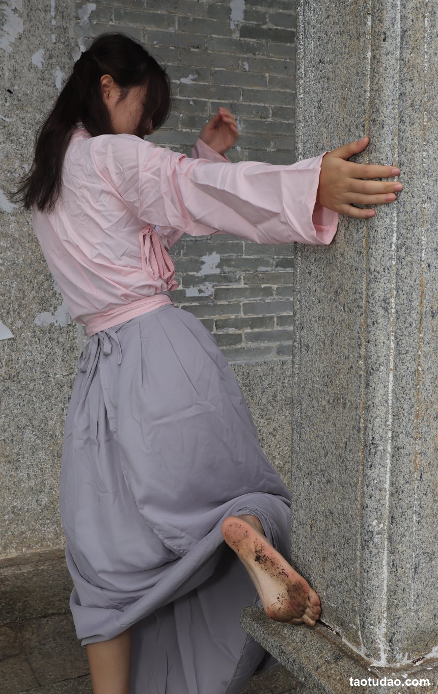 图片[3]-Pary摄影 NO.017 小淇穿上汉服赤脚游玩古镇[134P／497MB]-绅士图