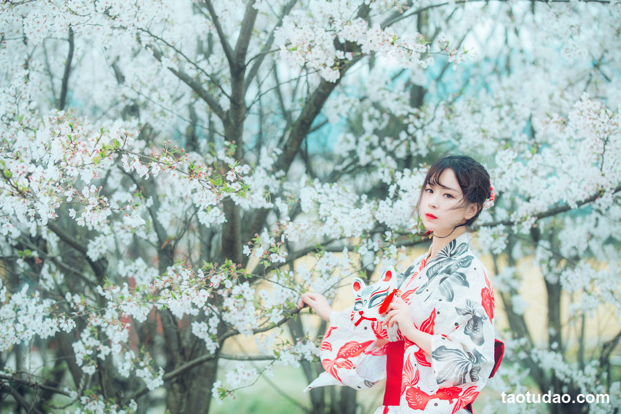 图片[2]-[YITUYU艺图语]2023.04.27 流樱 公子不坏__[23+1P／208MB]-绅士图