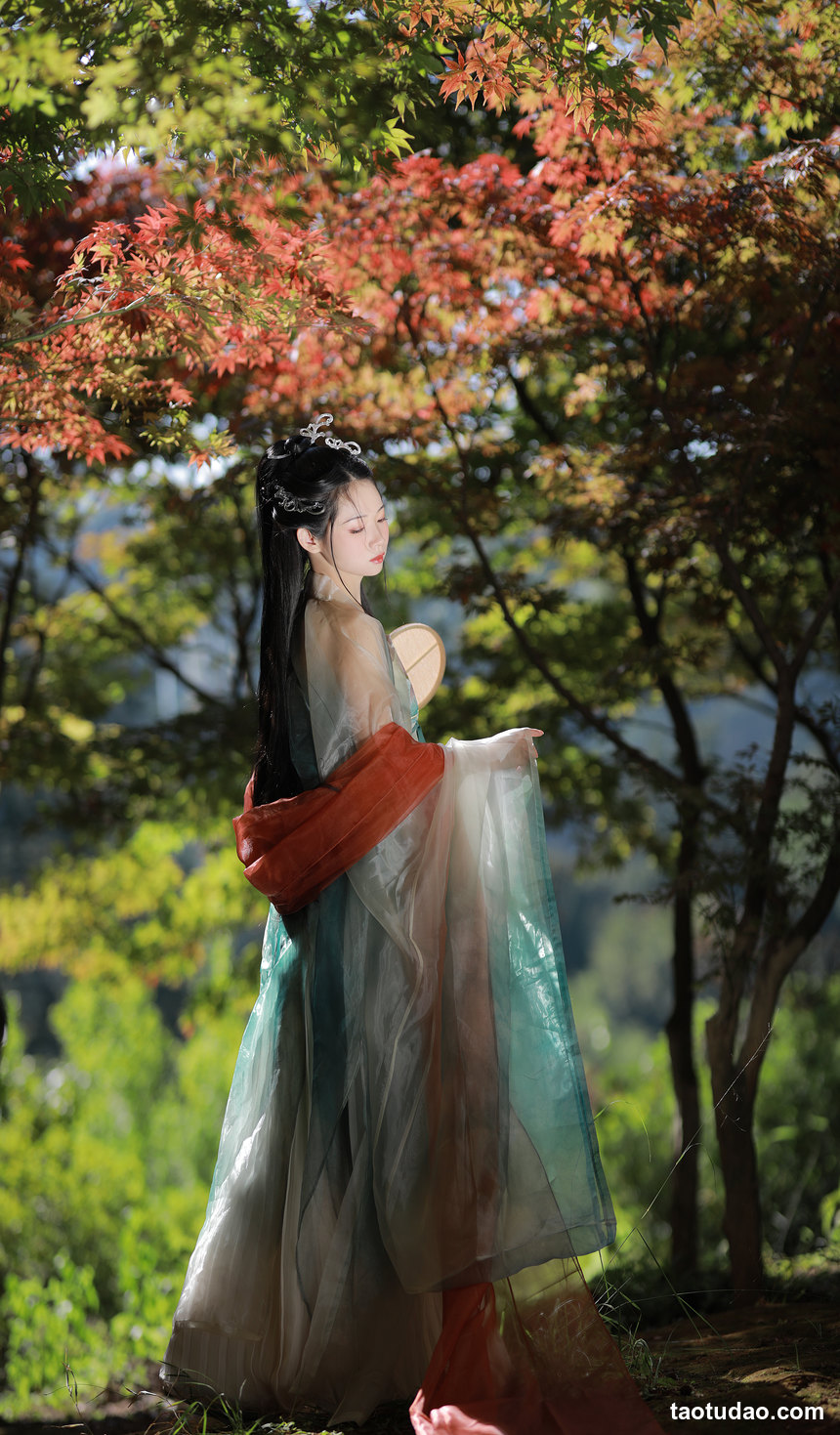 图片[4]-[YITUYU艺图语]2022.12.04 休言万事转头空 落花人独立[33+1P／708MB]-绅士图