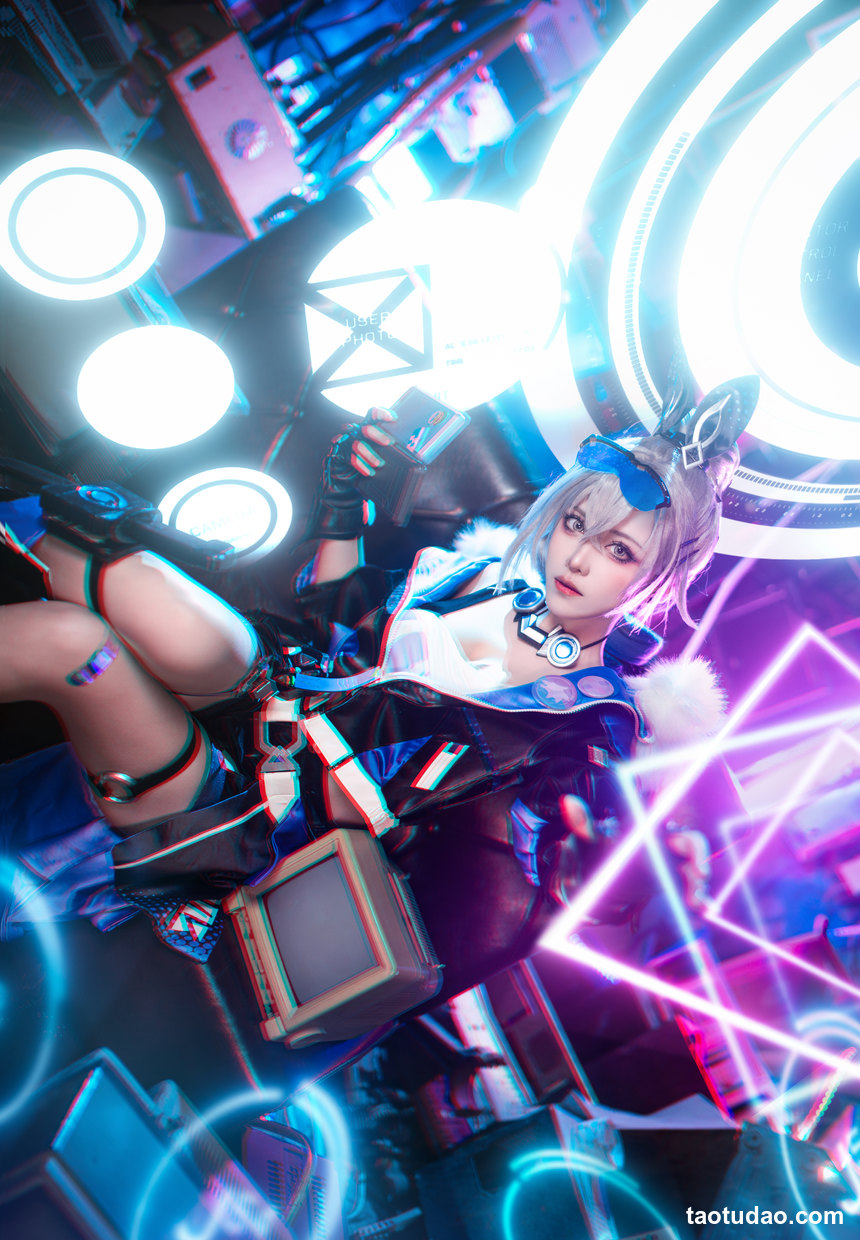 图片[4]-流一_喵喵喵喵喵喵 – NO.05 银狼 [18P-278MB]-绅士图