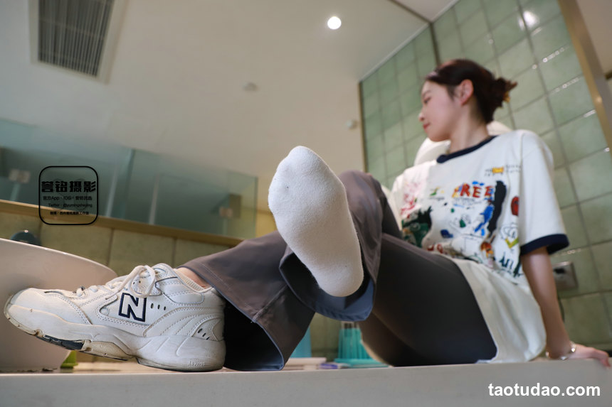 图片[4]-[誉铭传媒]袜足摄影 2023年 NO.013[87P+1V／1.63GB]-绅士图