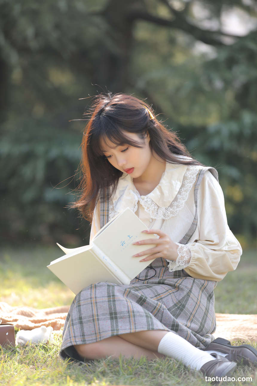 图片[3]-[YITUYU艺图语]2022.11.17 秋信 小薇人儿[34+1P／351MB]-绅士图