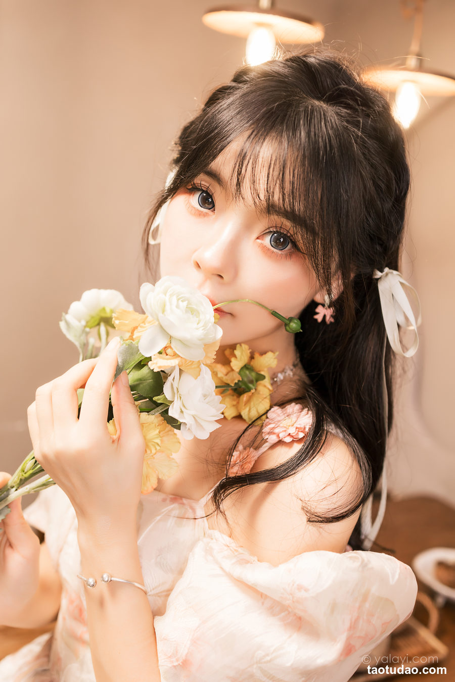 图片[4]-[YALAYI雅拉伊]2023.11.01 NO.1085 一 小花裙少女 程小蝶[45+1P／236MB]-绅士图