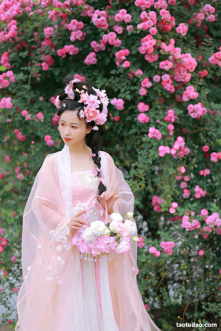 图片[2]-[YITUYU艺图语]2022.06.18 蔷薇花神 笑笑[34+1P／294MB]-绅士图