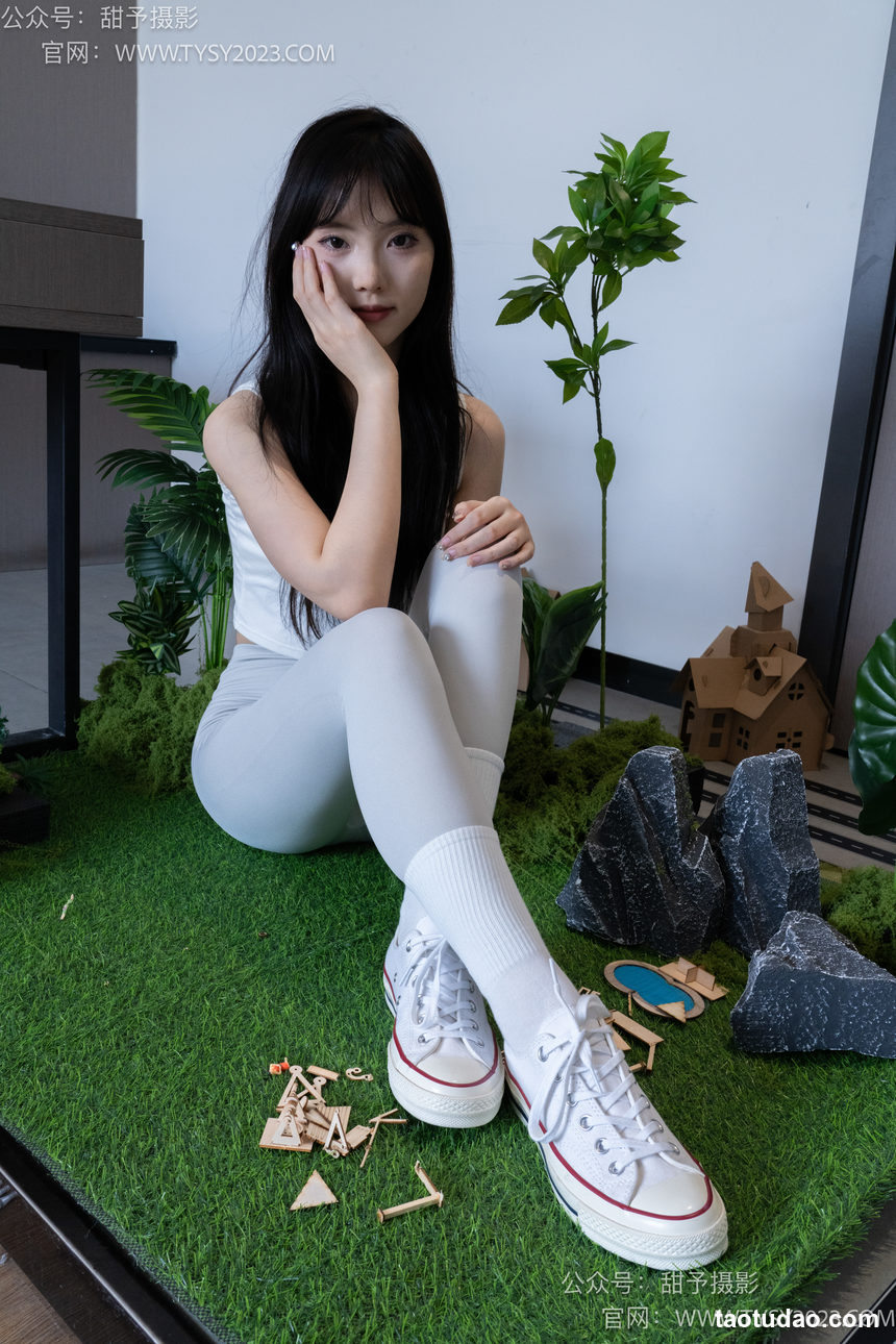 图片[3]-甜予摄影 NO.104 璇璇-帆布鞋、白棉袜、裸足、小人国剧情[134P+2V／10.2GB]-绅士图