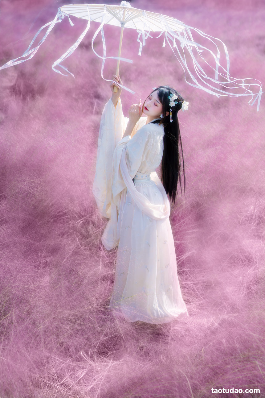 图片[4]-[YITUYU艺图语]2022.06.27 地肤花开 兔子Zzz不吃胡萝卜[34+1P／322MB]-绅士图