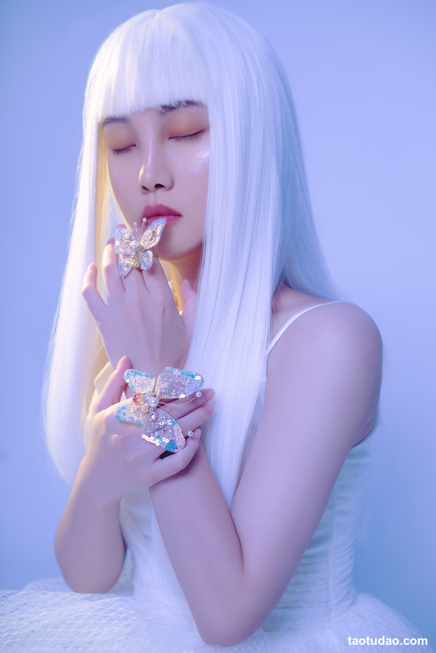 图片[3]-[YITUYU艺图语]2022.12.26 白梦之茧 里奈Riina[21+1P／282MB]-绅士图