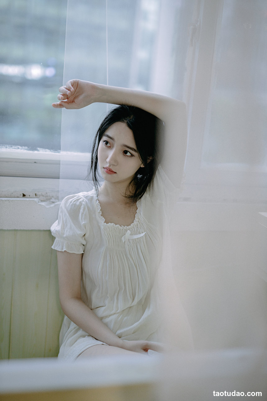 图片[2]-[YITUYU艺图语]2022.08.10 蓝卷珠帘 幽灵胡子[26+1P／406MB]-绅士图