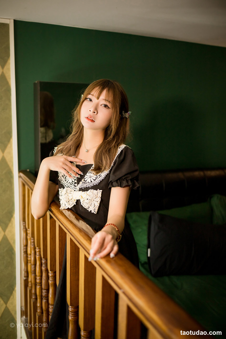 图片[2]-[YALAYI雅拉伊]2022.08.31 NO.969 黑色的蝴蝶 阿禾[44+1P／619MB]-绅士图