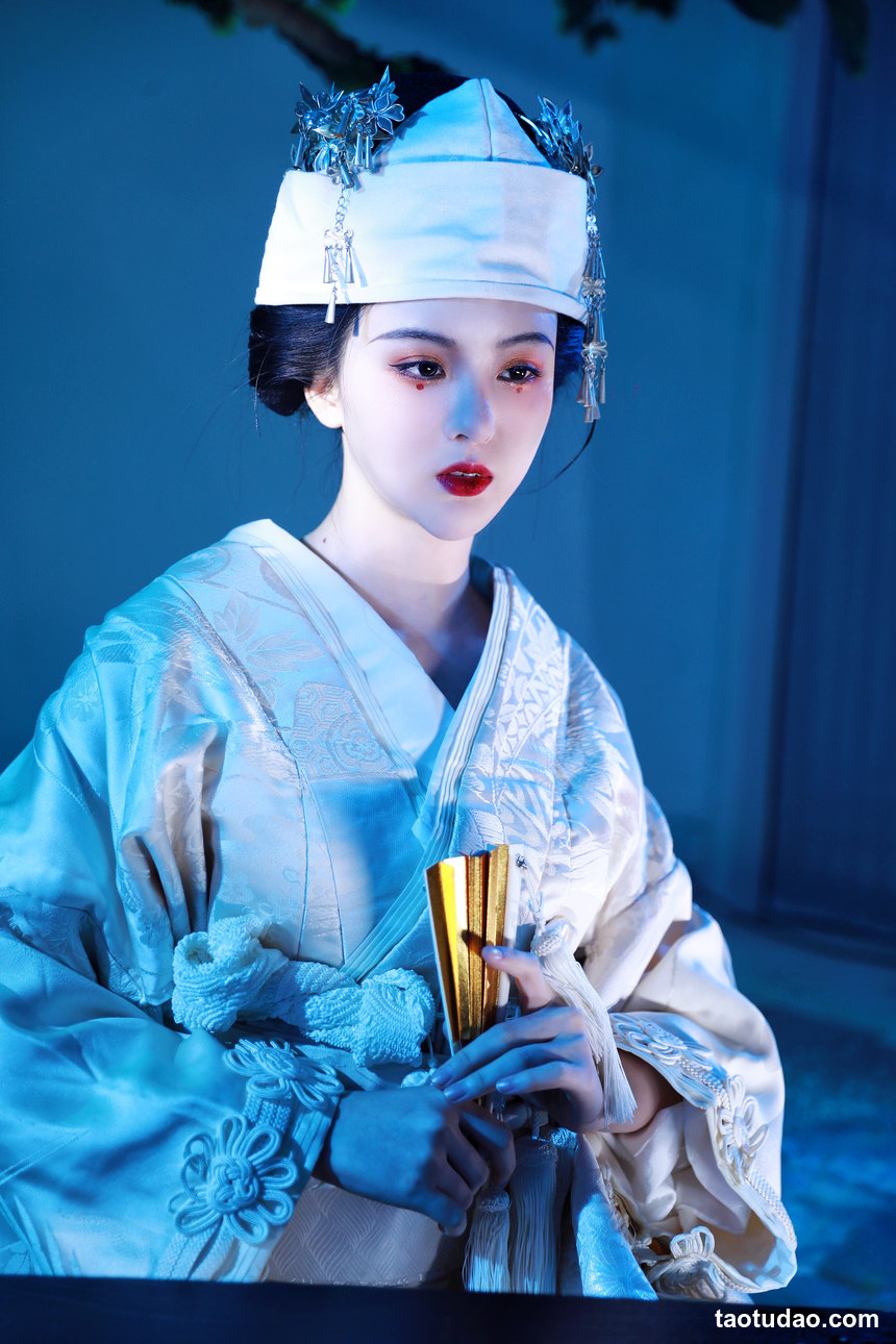 图片[4]-[YITUYU艺图语]2022.10.11 白无垢 天晴后的樱花花[42+1P／451MB]-绅士图