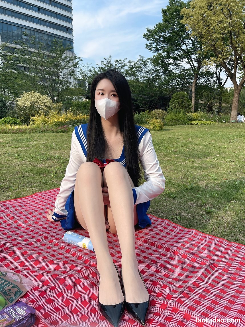 软妹小九九[July芝岚] - 户外野餐 [59P-88MB]-绅士图