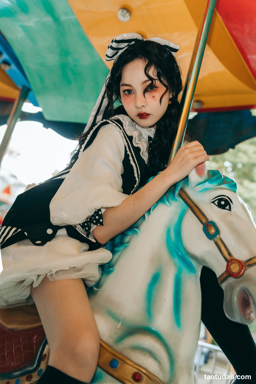 图片[2]-[YITUYU艺图语]2022.12.13 人偶游乐场 黄舒绮_suki[26+1P／207MB]-绅士图