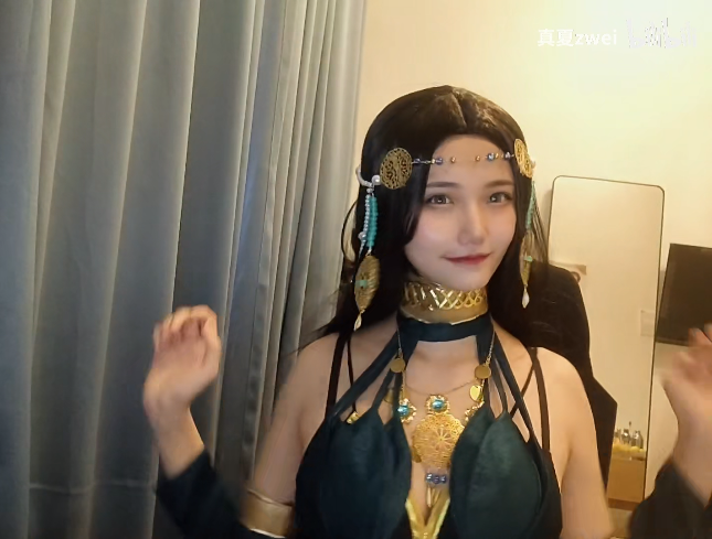 关掉美颜的永劫Coser,颜值依然在线,网友:这回迦南肤色对上了