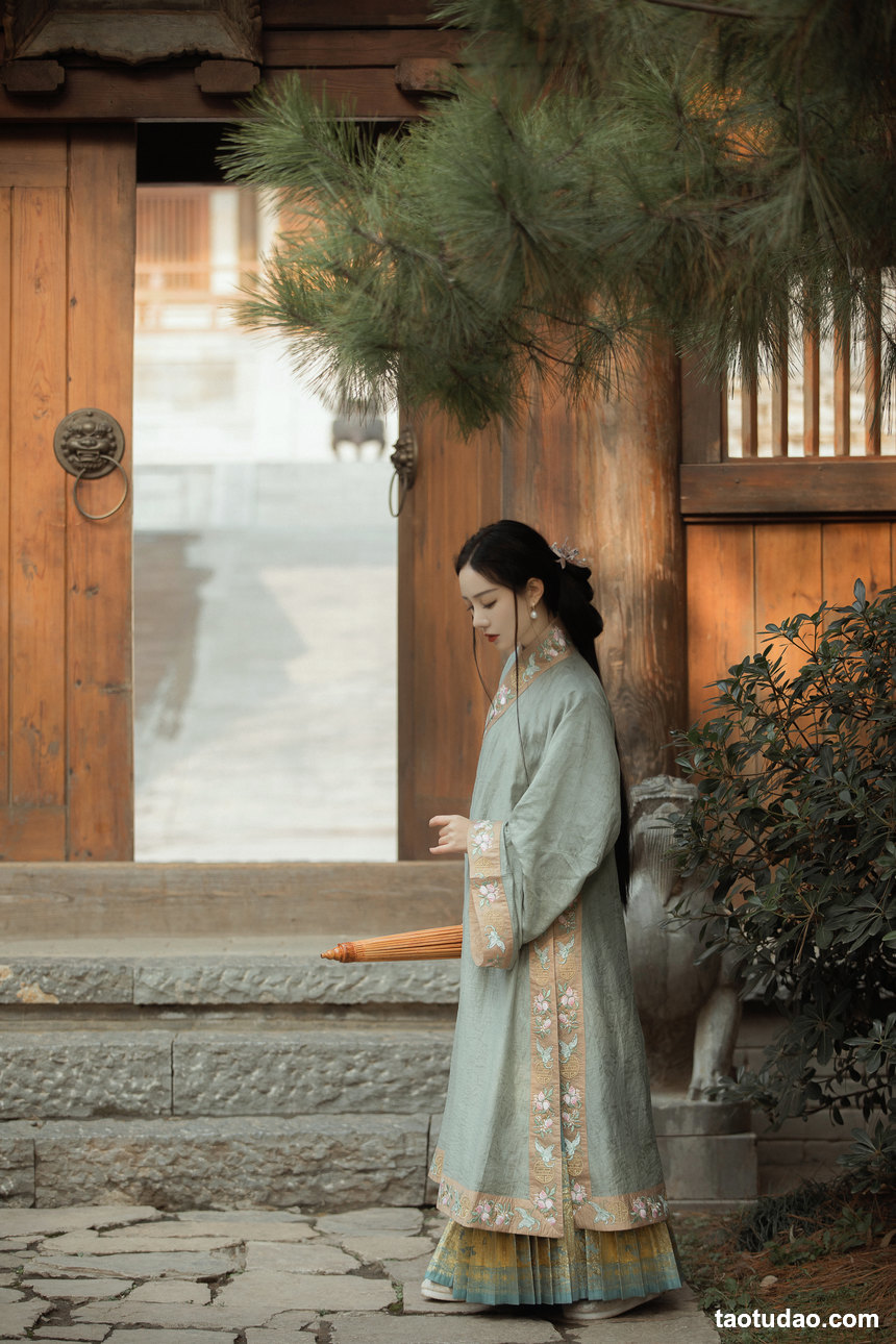 图片[2]-[YITUYU艺图语]2022.06.14 贪念 洛丽塔大哥[21+1P／384MB]-绅士图