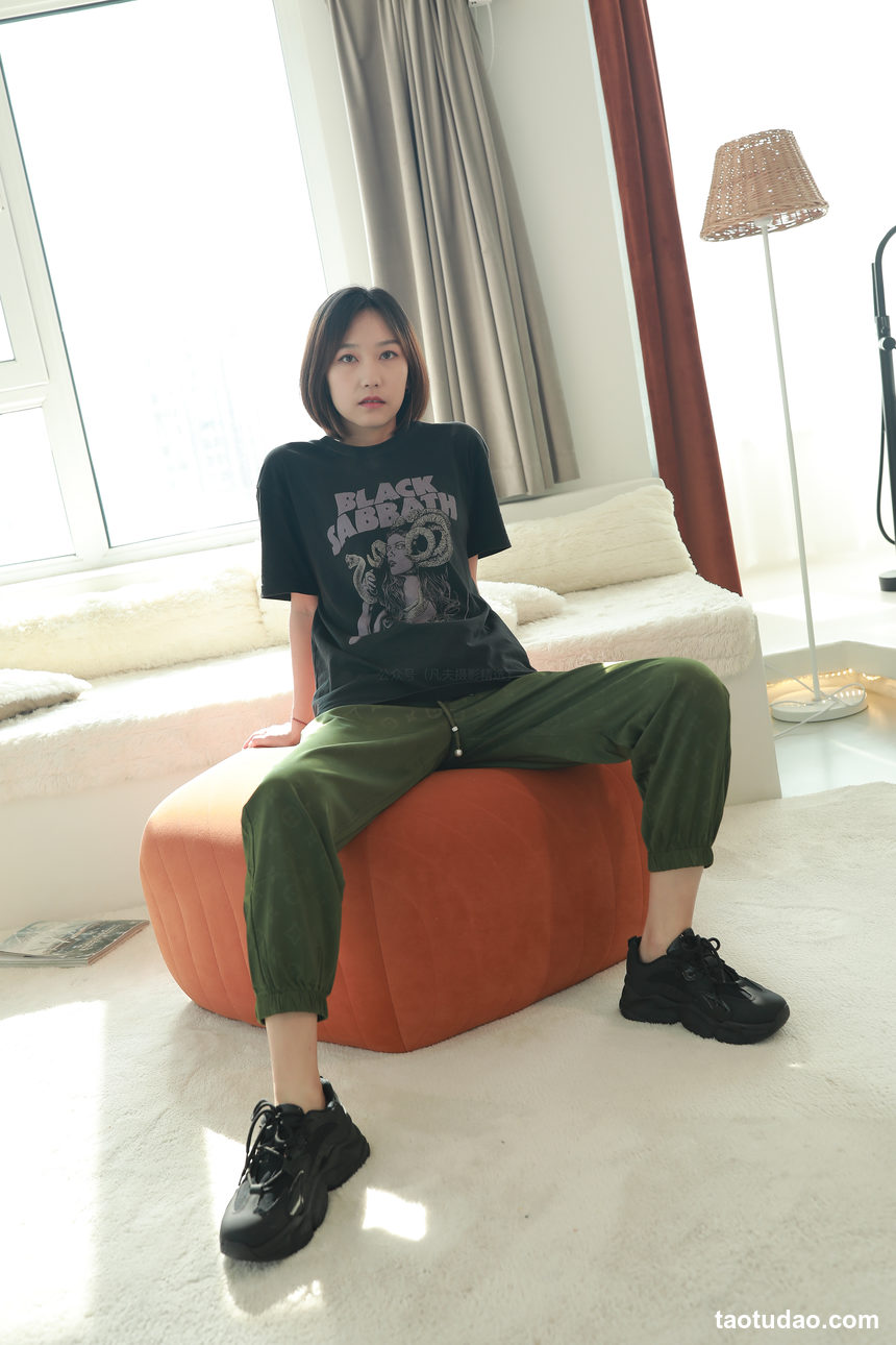 图片[2]-凡夫摄影 NO.0001 – 子轩板鞋船袜裸足[297P+1V／4.75GB]-绅士图