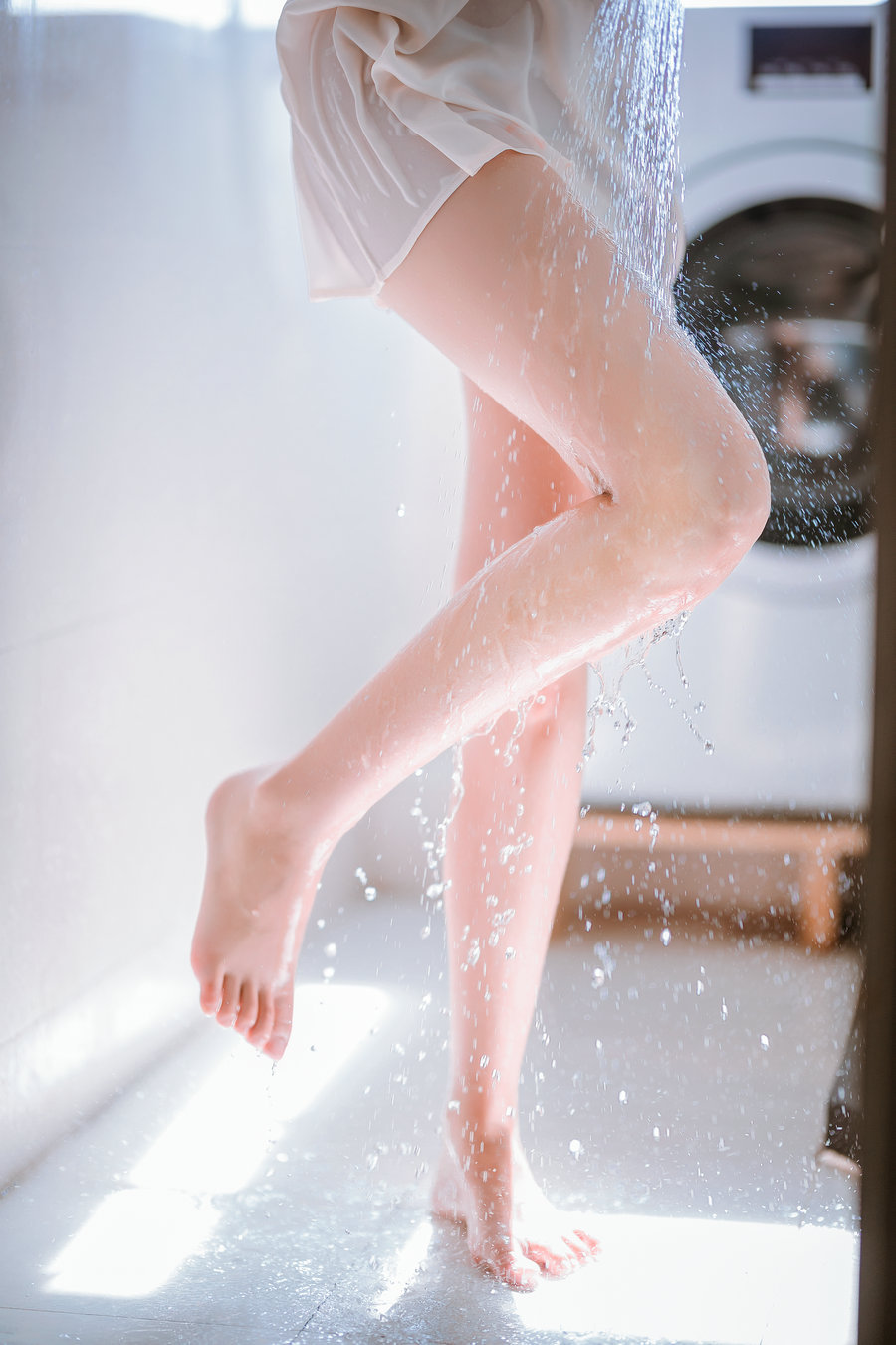 微博妹子三度_69 - 赤夏 / 21P-193MB / cos萌妹-绅士图