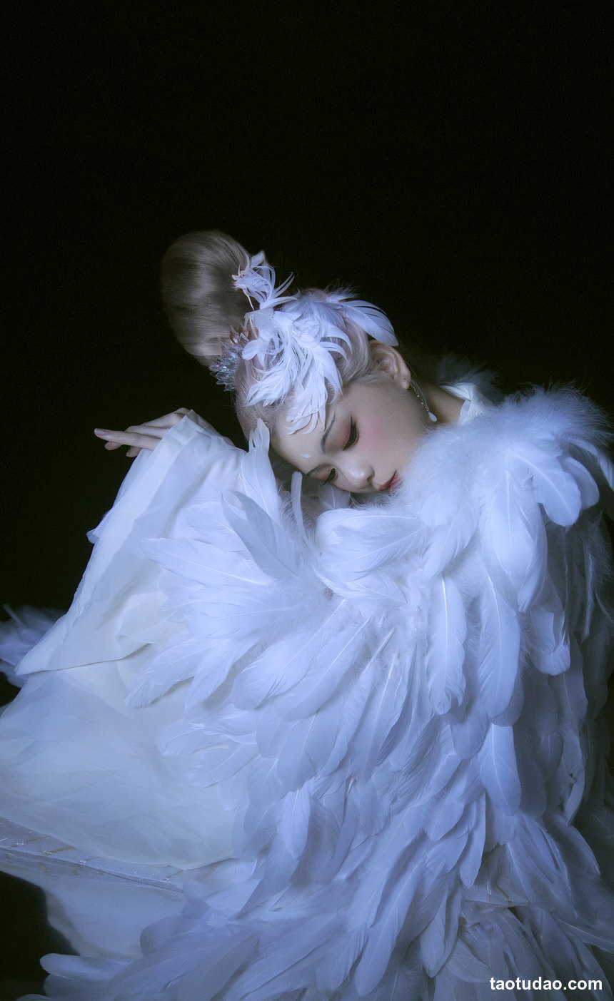 图片[3]-[YITUYU艺图语]2023.01.01 神女无梦 可乙瘦[22+1P／370MB]-绅士图