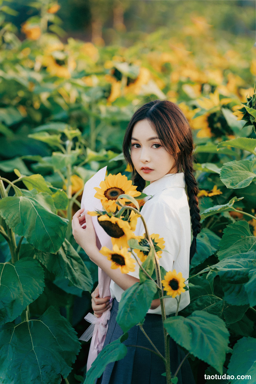 图片[3]-[YITUYU艺图语]2022.12.07 向日葵的秋天 黄舒绮_suki[21+1P／246MB]-绅士图