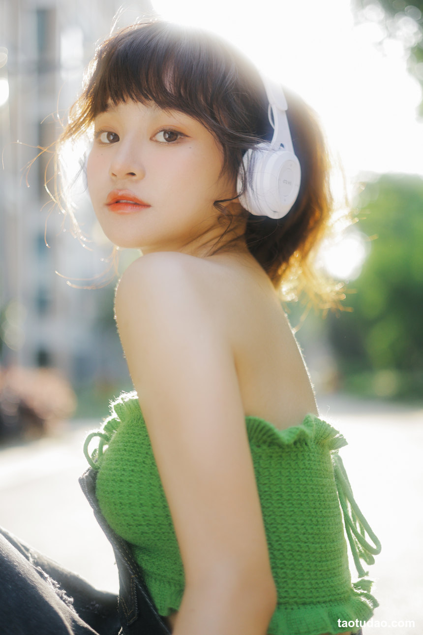 图片[3]-[YITUYU艺图语]2022.07.15 泡沫之夏 双耳ZiCe[39+1P／280MB]-绅士图