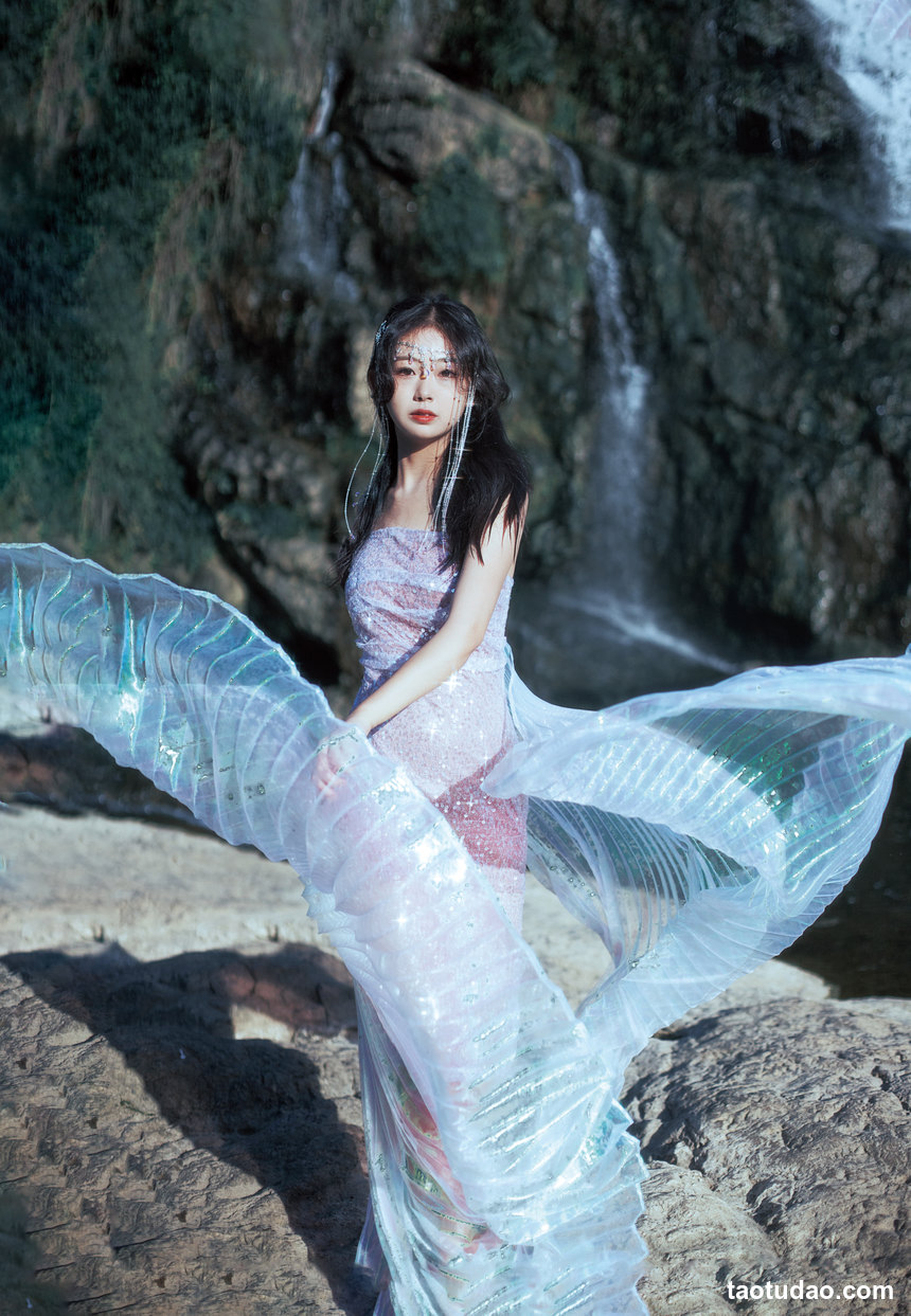 图片[2]-[YITUYU艺图语]2022.10.15 搁浅 ASOE[19+1P／340MB]-绅士图